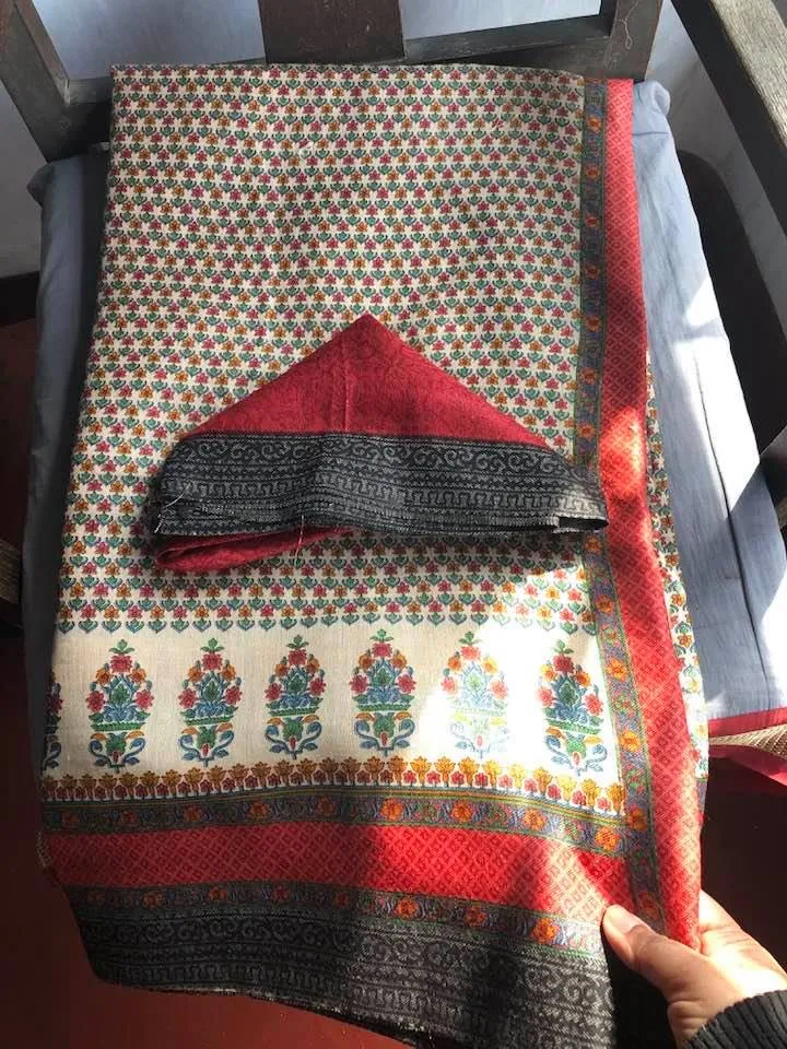 Maroon & Off White Pure Pashmina Silk Saree with Printed Floral Buti All Over