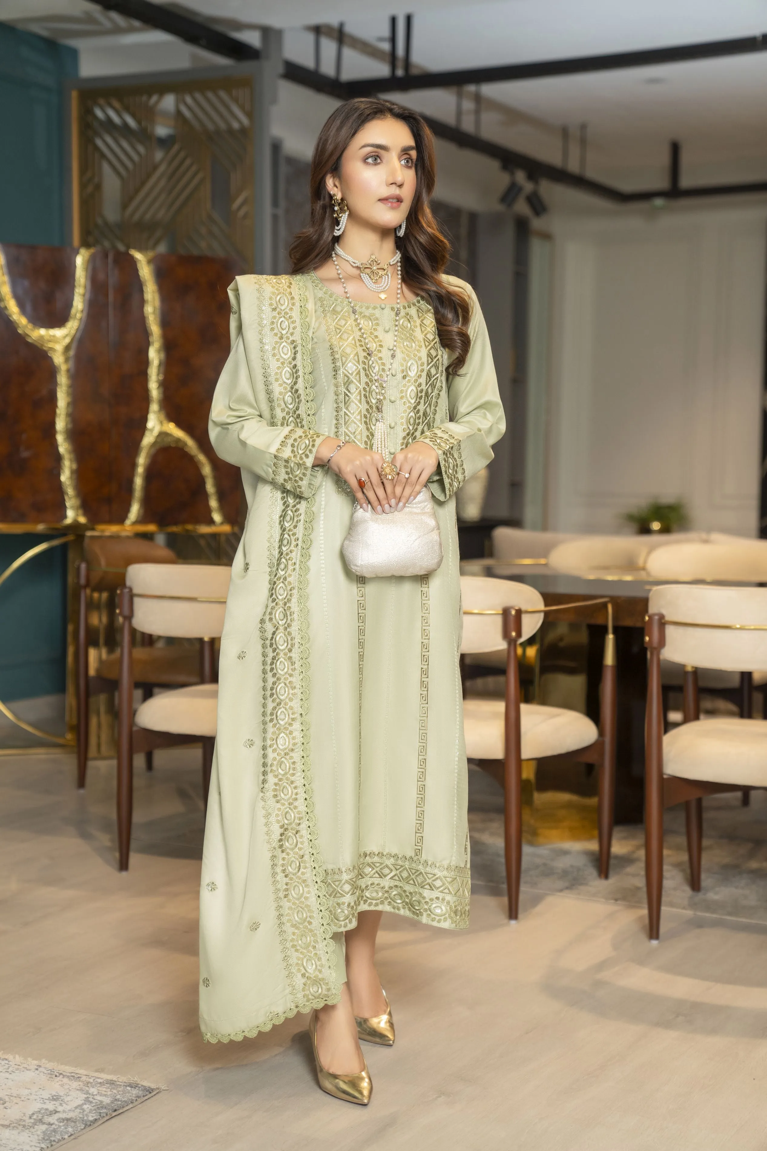 PASHMINA WINTER SHAWL COLLECTION BY SAKEENA HASAN SHP3