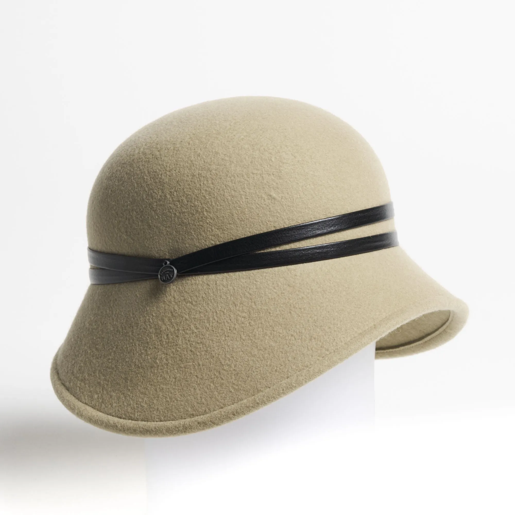 WILLOW - FELT CLOCHE