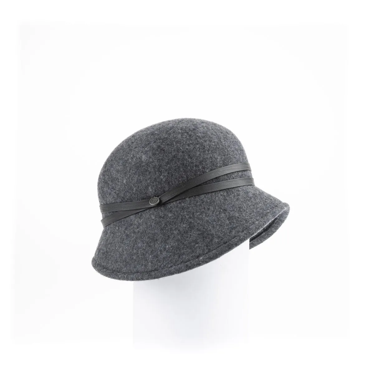WILLOW - FELT CLOCHE